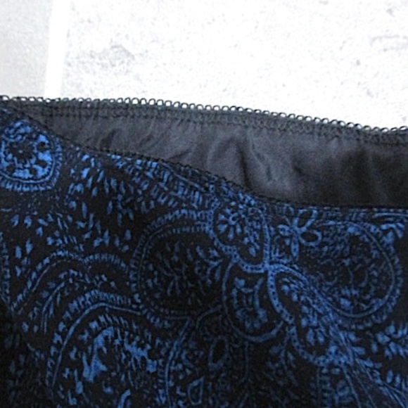 Sundance Sheer Teal Paisley Midi Skirt, Size 14 - Picture 4 of 7